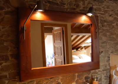 Detalle espejo habitación nº8